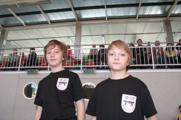 lmfighting 2011