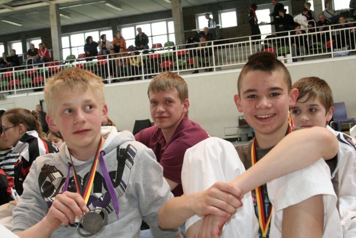 lmfighting 2011